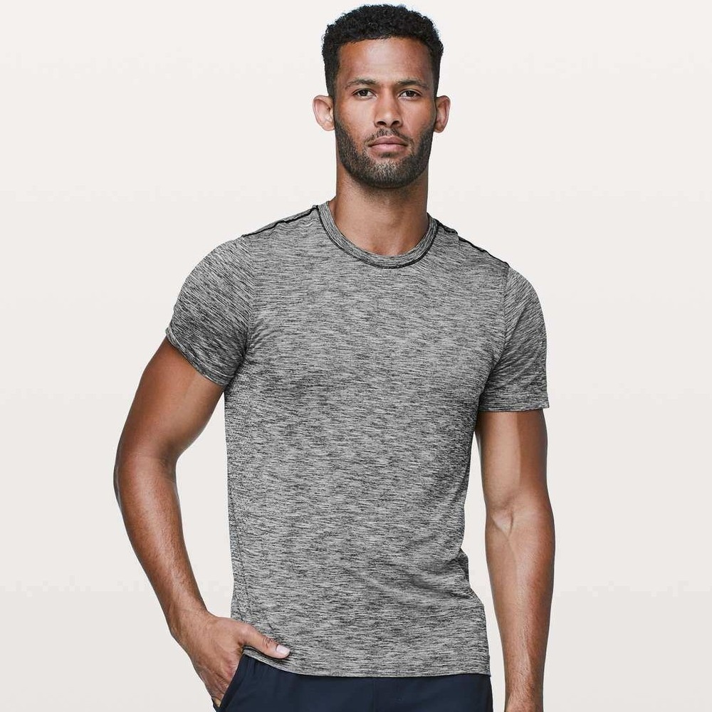 Lululemon Metal Vent Tech Surge Perforated Short Sleeve Men Large Black Gray $78